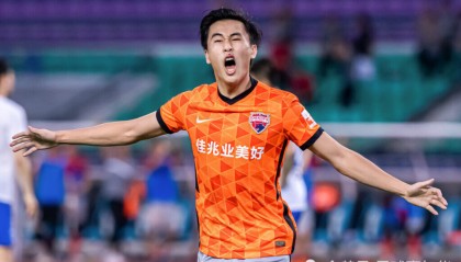  曼联旧将林加德梅开二度弑旧主  