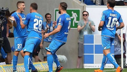  云达不来梅老帅运筹帷幄变阵收到奇效