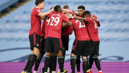  曼城客场逆转阿森纳，终结对手连胜纪录  