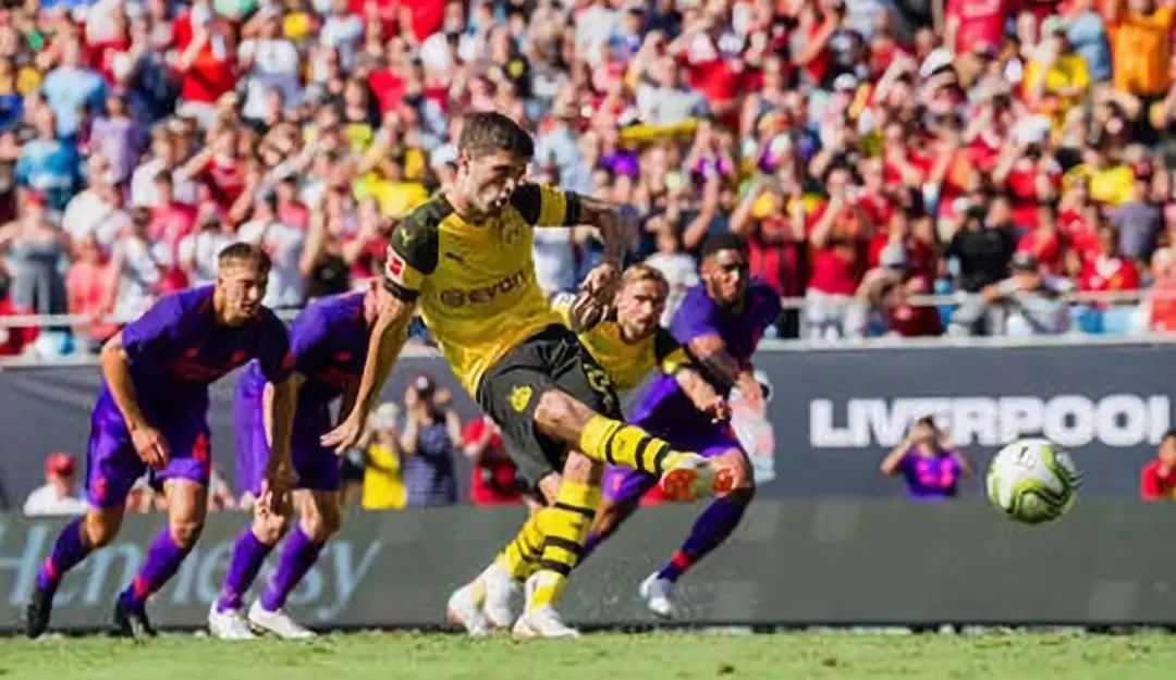  多特蒙德客场惊险逆转，罗伊斯关键进球定乾坤  